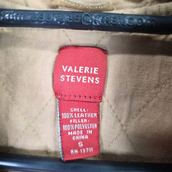 Womens Valerie Stevens Quilted Tan Leather Vest Full Zip Polyester Fill Size S - Picture 3 of 8